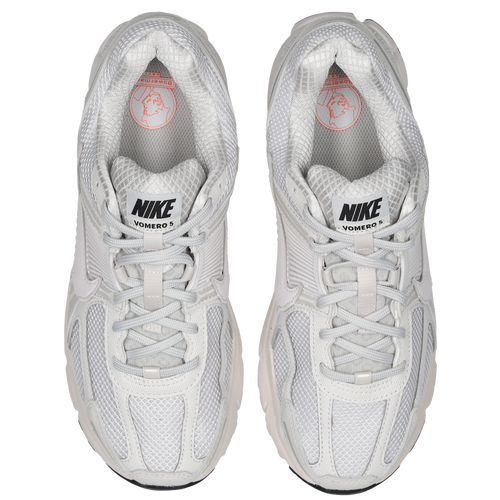 Nike Zoom Vomero 5 – White/Light Bone Edition