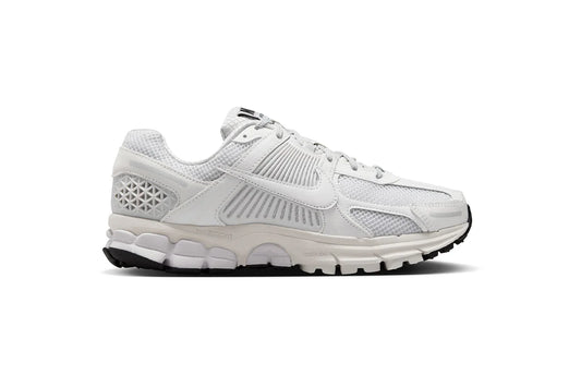 Nike Zoom Vomero 5 – White/Light Bone Edition